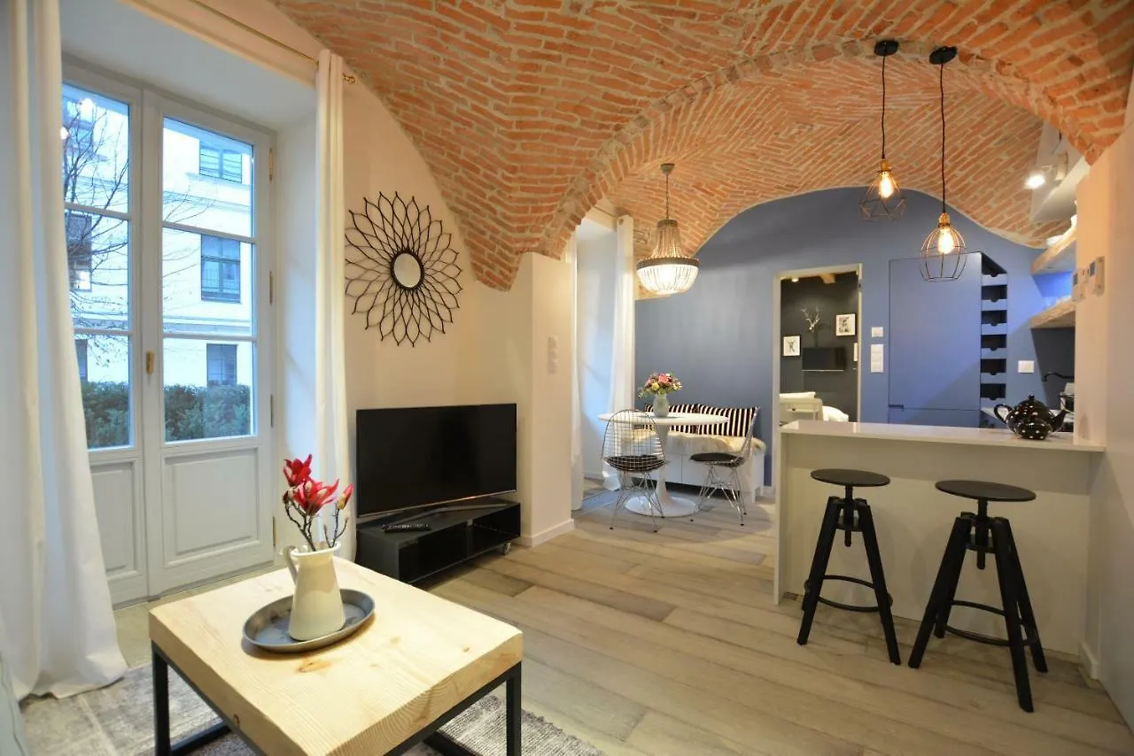 Angel Wawel Apartments By Dasilva Krakow