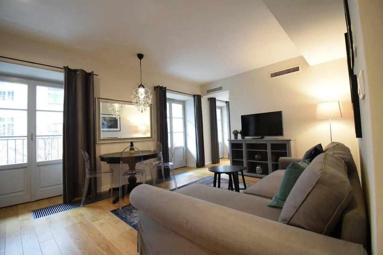 Angel Wawel Apartments By Dasilva Krakow